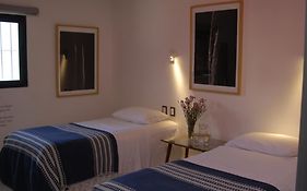 LARIMAR Gallery y Hotel Boutique